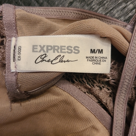 Express One Eleven Lace Bralette - Picture 5 of 6